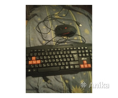 Игровая клавиатура+игровая лазерная мышь