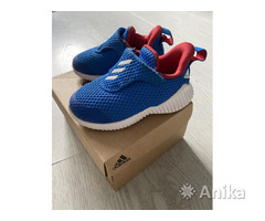 Кроссовки Adidas - Image 1