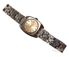Часы СССР ZARIA 22 jewels Made in USSR 6413221 противоударные пылезащ