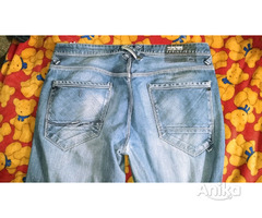 Голубые мужские джинсы - Image 6