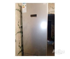 Продам холодильник. Цена900руб
