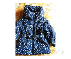 Куртка синяя в горохи с воротником на 2-3года, б.у - Image 2