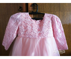 Кружевное платье персикового цвета на 1.5-2года - Image 4