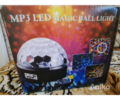 Светодиодный диско-шар MP3 Led Magic Ball Light с пультом управления