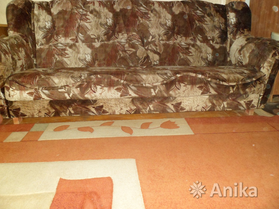 Куплю квартиру бобру. Мягкий уголок в Боброве. Бобруйск мебель мягкий уголок. Белорусский диван старый угловой 1995 года. Бобр бай.