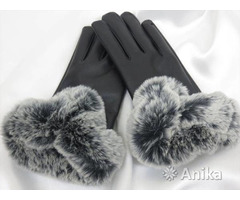 Зимние кожаные перчатки